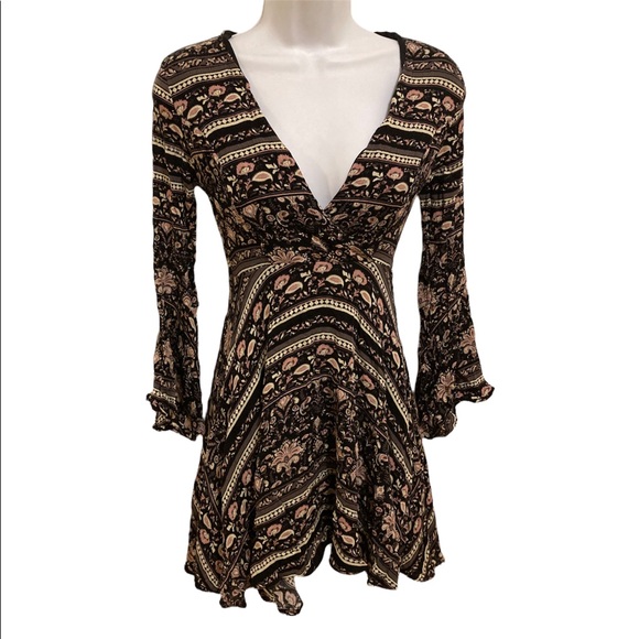 Altar'd State Dresses & Skirts - 🐆3/$15 Altar’d State dress